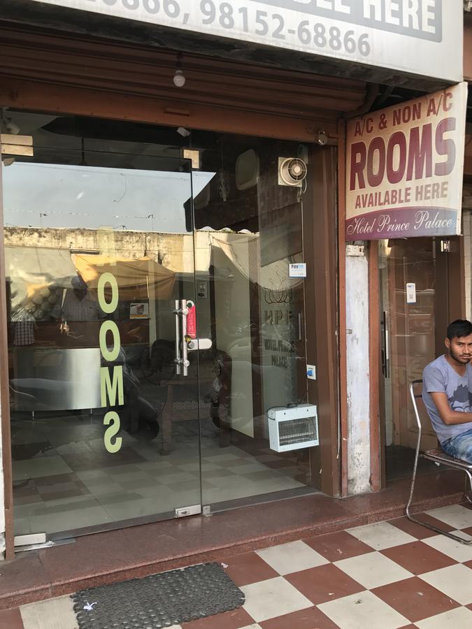 Hotel Prince Palace Patiala Luaran gambar